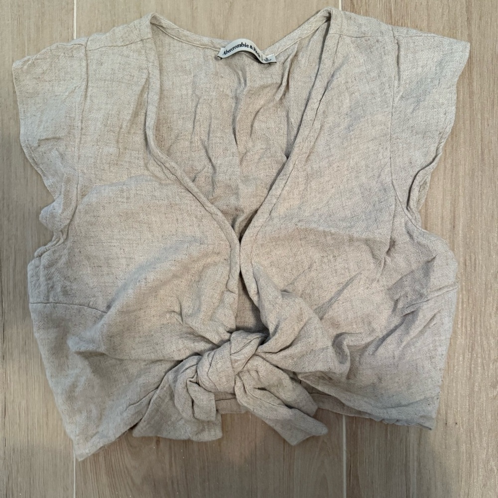 A&F linen wrap top